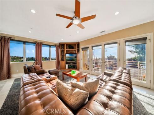 10422  Broadview   Place, Santa Ana, CA