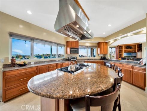 10422  Broadview   Place, Santa Ana, CA