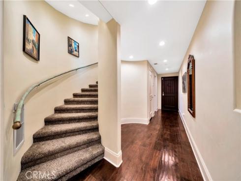 10422  Broadview   Place, Santa Ana, CA