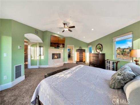 10422  Broadview   Place, Santa Ana, CA