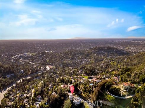 10422  Broadview   Place, Santa Ana, CA