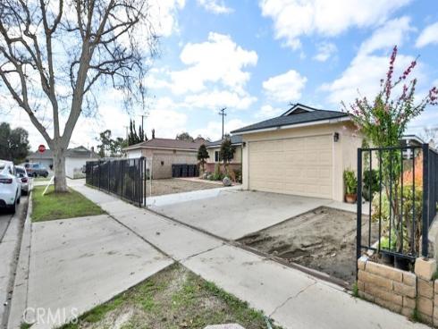 2306 Laird Street, Santa Ana, CA