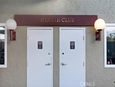 1000 W Macarthur  67  Boulevard, Santa Ana, CA