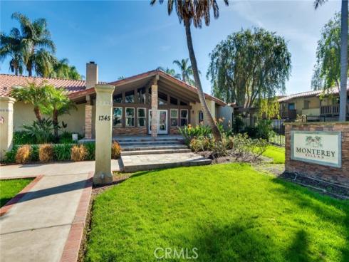 1345  Cabrillo Park  D15  Drive, Santa Ana, CA