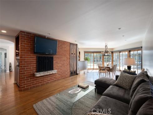 1222 W Sharon   Road, Santa Ana, CA