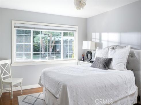 1222 W Sharon   Road, Santa Ana, CA