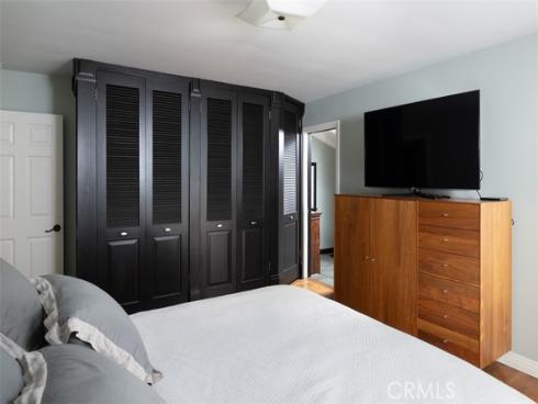 1222 W Sharon   Road, Santa Ana, CA