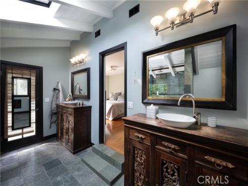 1222 W Sharon   Road, Santa Ana, CA