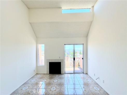 450 E 4th 414 Street, Santa Ana, CA