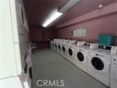 450 E 4th 414 Street, Santa Ana, CA