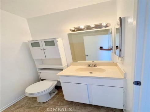 450 E 4th 414 Street, Santa Ana, CA