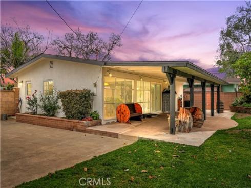 1613 E Wellington Avenue, Santa Ana, CA