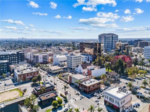 1106 North Spurgeon Street , Santa Ana, CA