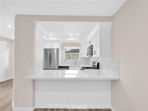 3028 Mary Cmn , Santa Ana, CA