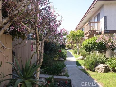 2521 W Sunflower D4 Avenue, Santa Ana, CA