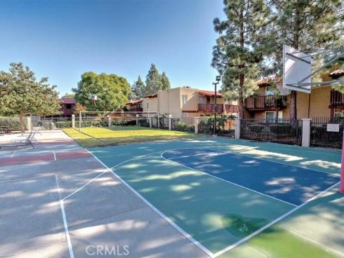 1010  Macarthur  16  Boulevard, Santa Ana, CA