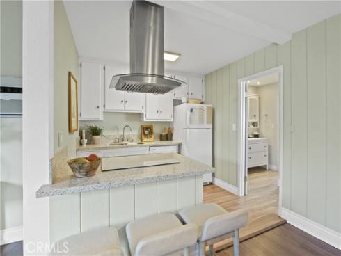 1010 W Macarthur 66 Boulevard, Santa Ana, CA