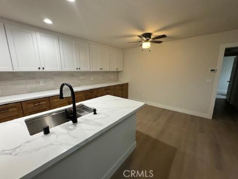 2521 W Sunflower J7 Avenue, Santa Ana, CA