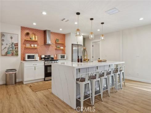 2214 Edna Drive, Santa Ana, CA