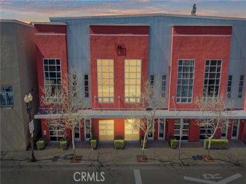 704 N Santiago Street, Santa Ana, CA