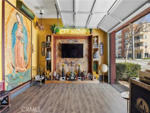 704 N Santiago Street, Santa Ana, CA