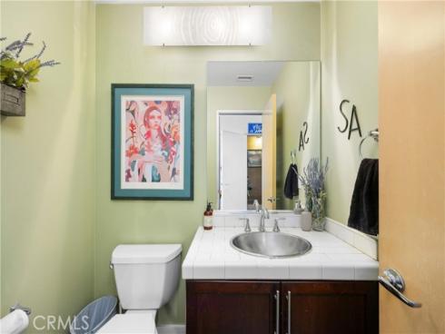 704 N Santiago Street, Santa Ana, CA