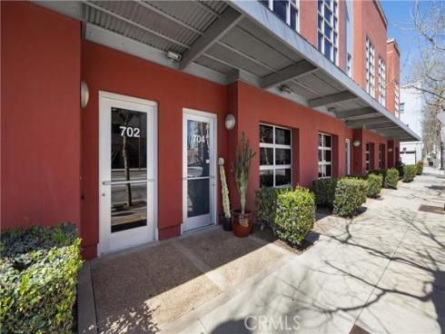 704 N Santiago Street, Santa Ana, CA