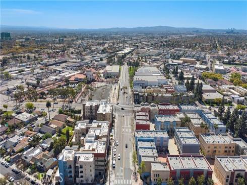 704 N Santiago Street, Santa Ana, CA