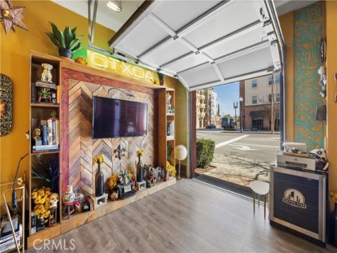 704 N Santiago Street, Santa Ana, CA