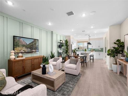 1810 E. 1st 130 Street, Santa Ana, CA