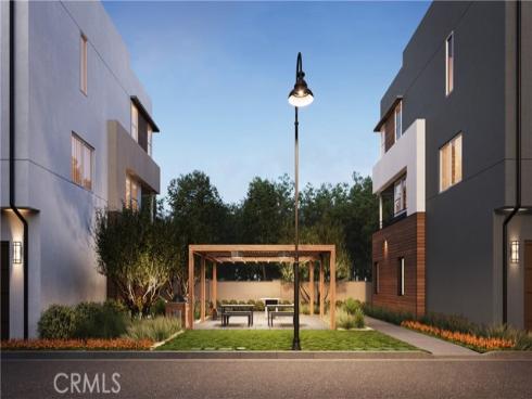 617 S Lyon Street, Santa Ana, CA