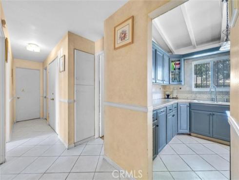 2042 S Spruce   Street, Santa Ana, CA