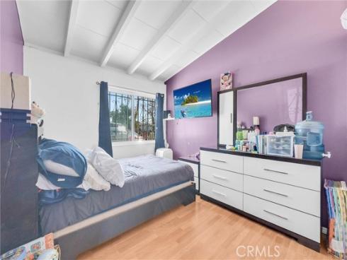 2042 S Spruce   Street, Santa Ana, CA