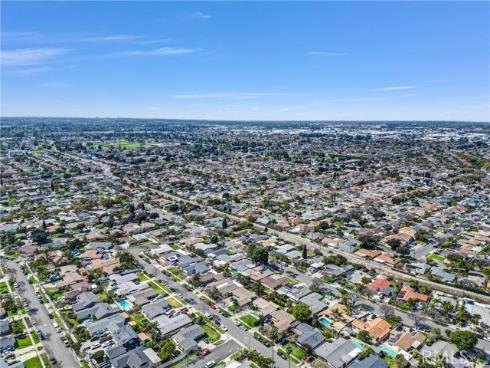 2042 S Spruce   Street, Santa Ana, CA