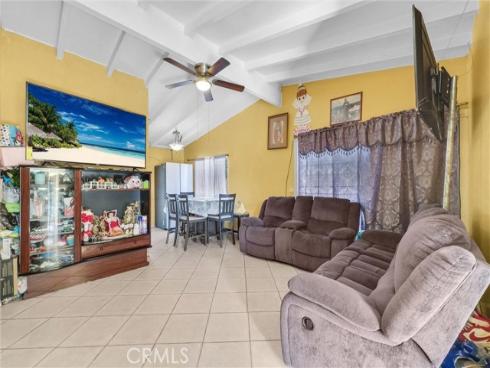 2042 S Spruce   Street, Santa Ana, CA