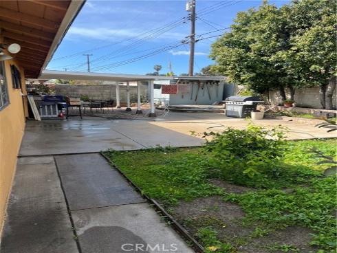 1118 S Shawnee Drive, Santa Ana, CA