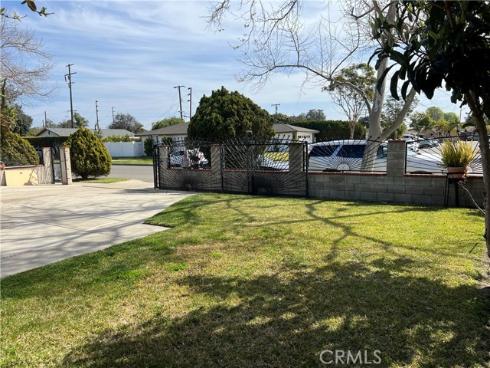 1118 S Shawnee Drive, Santa Ana, CA