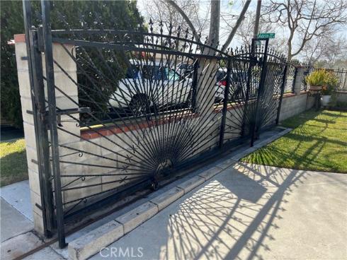 1118 S Shawnee Drive, Santa Ana, CA