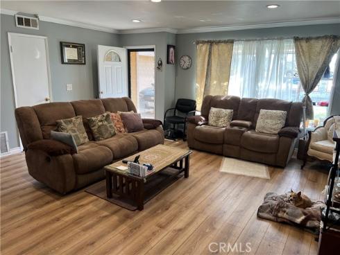 1118 S Shawnee Drive, Santa Ana, CA