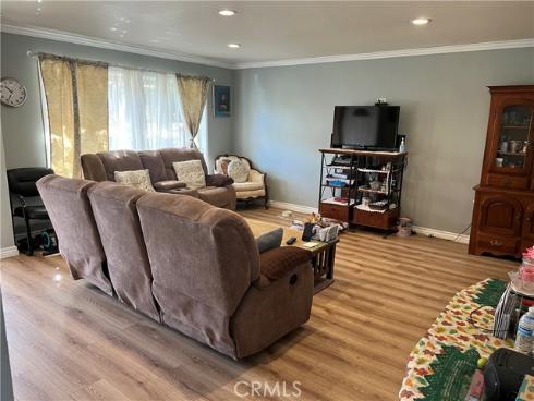 1118 S Shawnee Drive, Santa Ana, CA