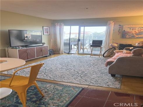 450 E 4th  304  Street, Santa Ana, CA