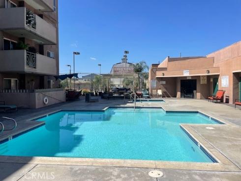 450 E 4th  304  Street, Santa Ana, CA