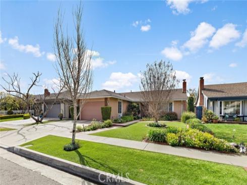 1410 Grovemont Street, Santa Ana, CA