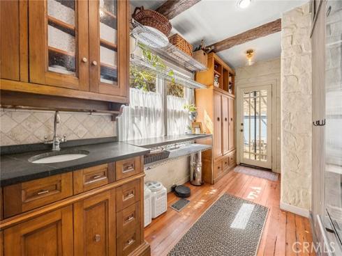 1330 S Broadway , Santa Ana, CA