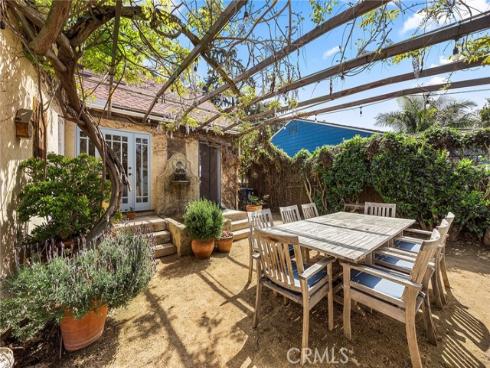 1330 S Broadway , Santa Ana, CA