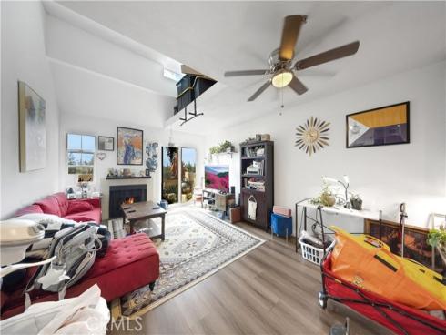 450 E 4th 445 Street, Santa Ana, CA