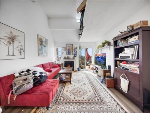 450 E 4th 445 Street, Santa Ana, CA