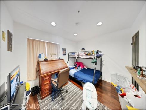 450 E 4th 445 Street, Santa Ana, CA