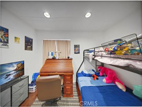 450 E 4th 445 Street, Santa Ana, CA