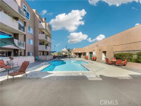 450 E 4th  445  Street, Santa Ana, CA